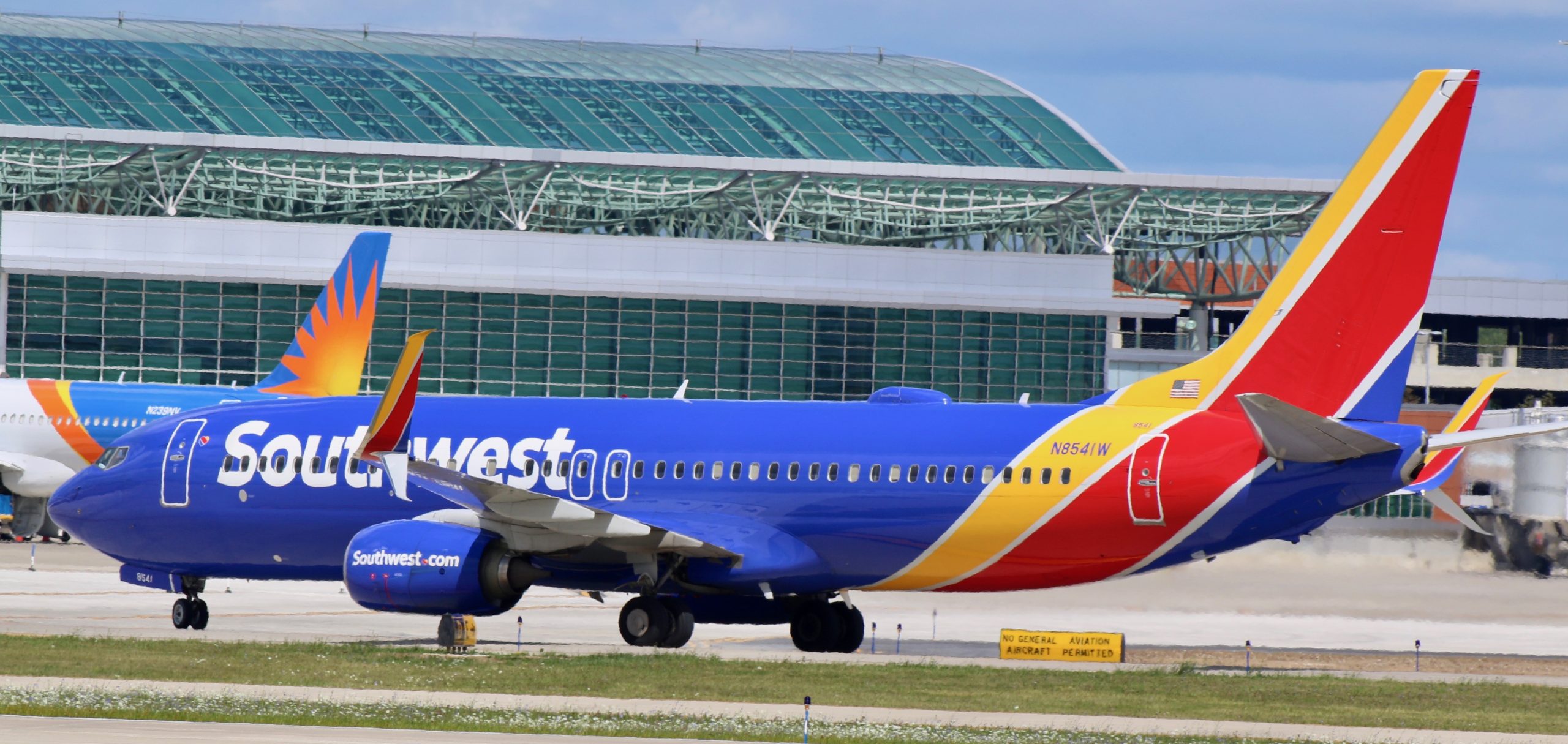 Southwest Airlines Commits $100K To Ford International Airport’s FLITE ...